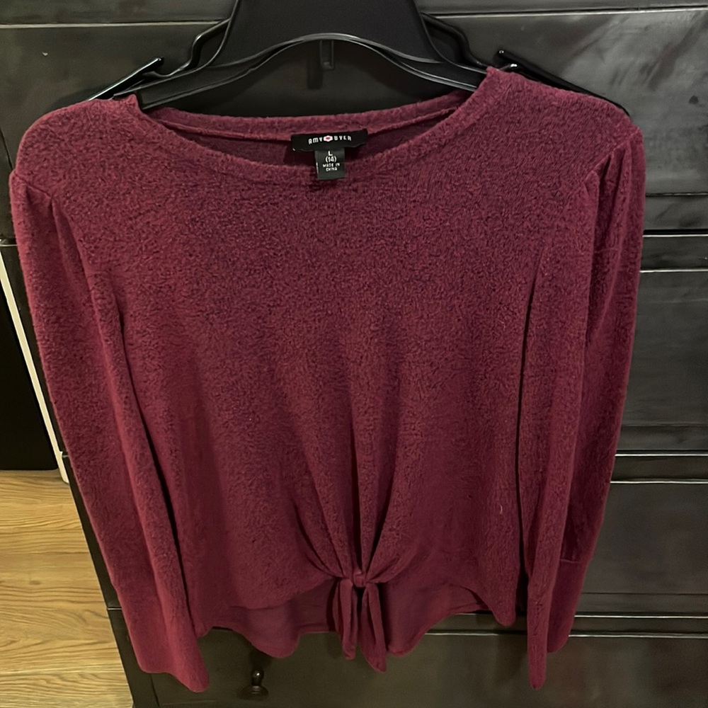Girls maroon top